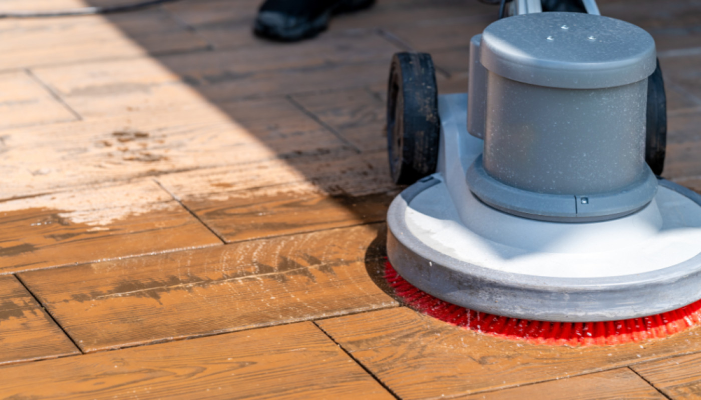 Nettoyage de parquet en Normandie : quelle entreprise spécialisée contacter ?